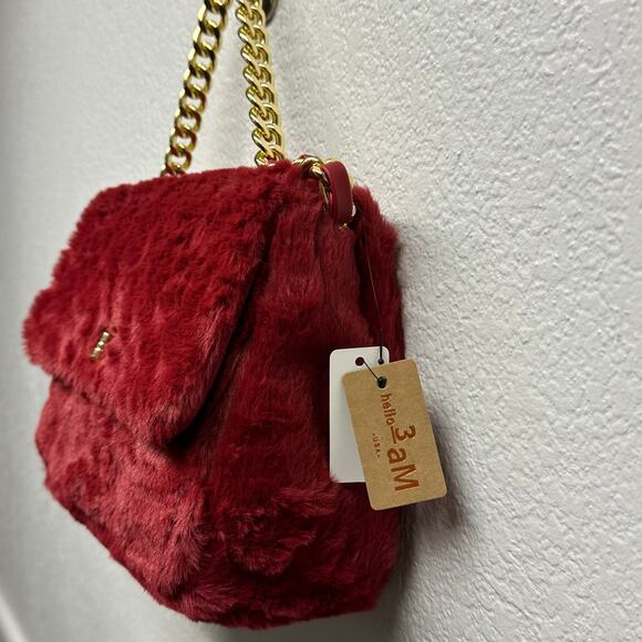 NWT, Hello 3 am Women’s Faux Fur & Faux Leather Burgundy Hand Bag or CrossBody - Picture 8 of 16